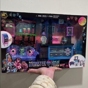 Monster High Coffin Bean Playset
